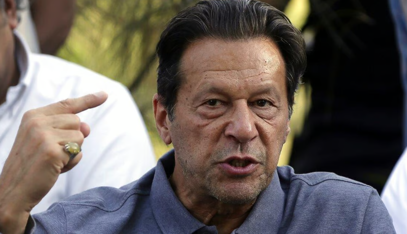'Felt like betrayal' but did not denotify Gen Bajwa as Pakistan Army ...