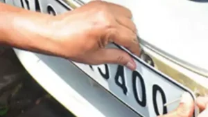 फैंसी नंबरों की नीलामी में रिकॉर्ड तोड़ा, सीएच01-सीएक्स 0001 20.70 लाख में बिका