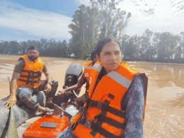 पंजाब मानसून LIVE Punjab flood update Ludhiana flood news Bhakra Dam water level Punjab rain alert Army relief Punjab floods Punjab flood situation 2025 लुधियाना बाढ़ ताज़ा खबर